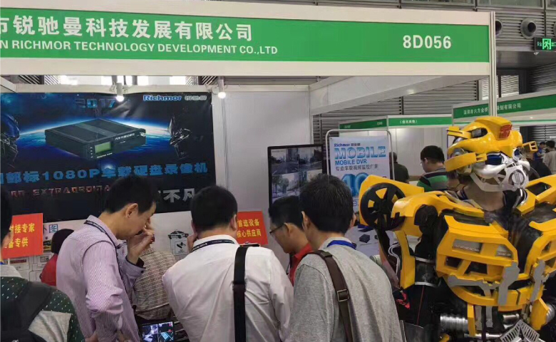 銳馳曼攜新品參展車(chē)聯(lián)網(wǎng)產(chǎn)業(yè)展覽會(huì )